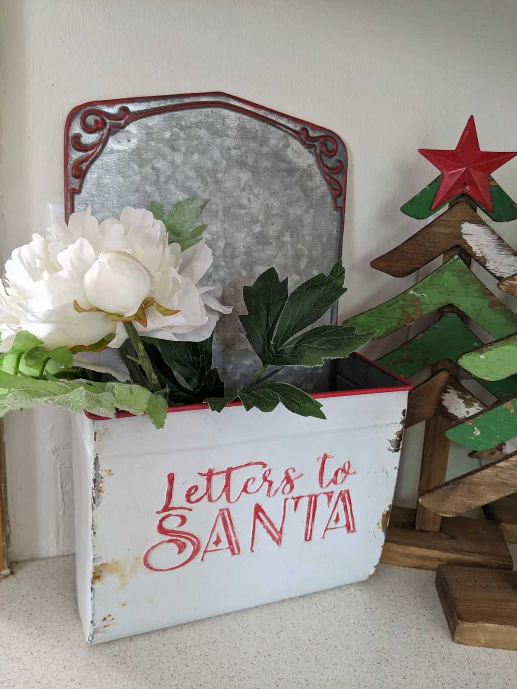 Letter to Santa Tin Holder
